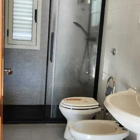 Casa Mare80 - Baia Mare A 300mt - Parcheggio Riservato Holiday home